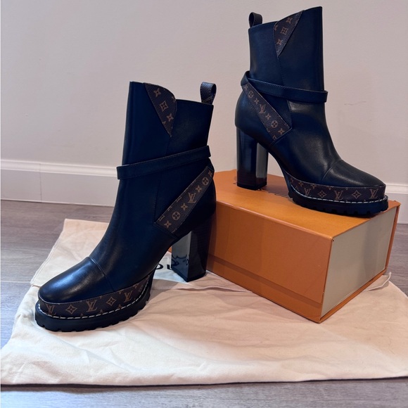Louis Vuitton Boots - Ankle Boots - Not Used - Picture 1 of 3